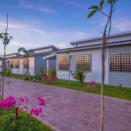 Ry'S Lotus Resort D'Angkor Siem Reap Exterior photo