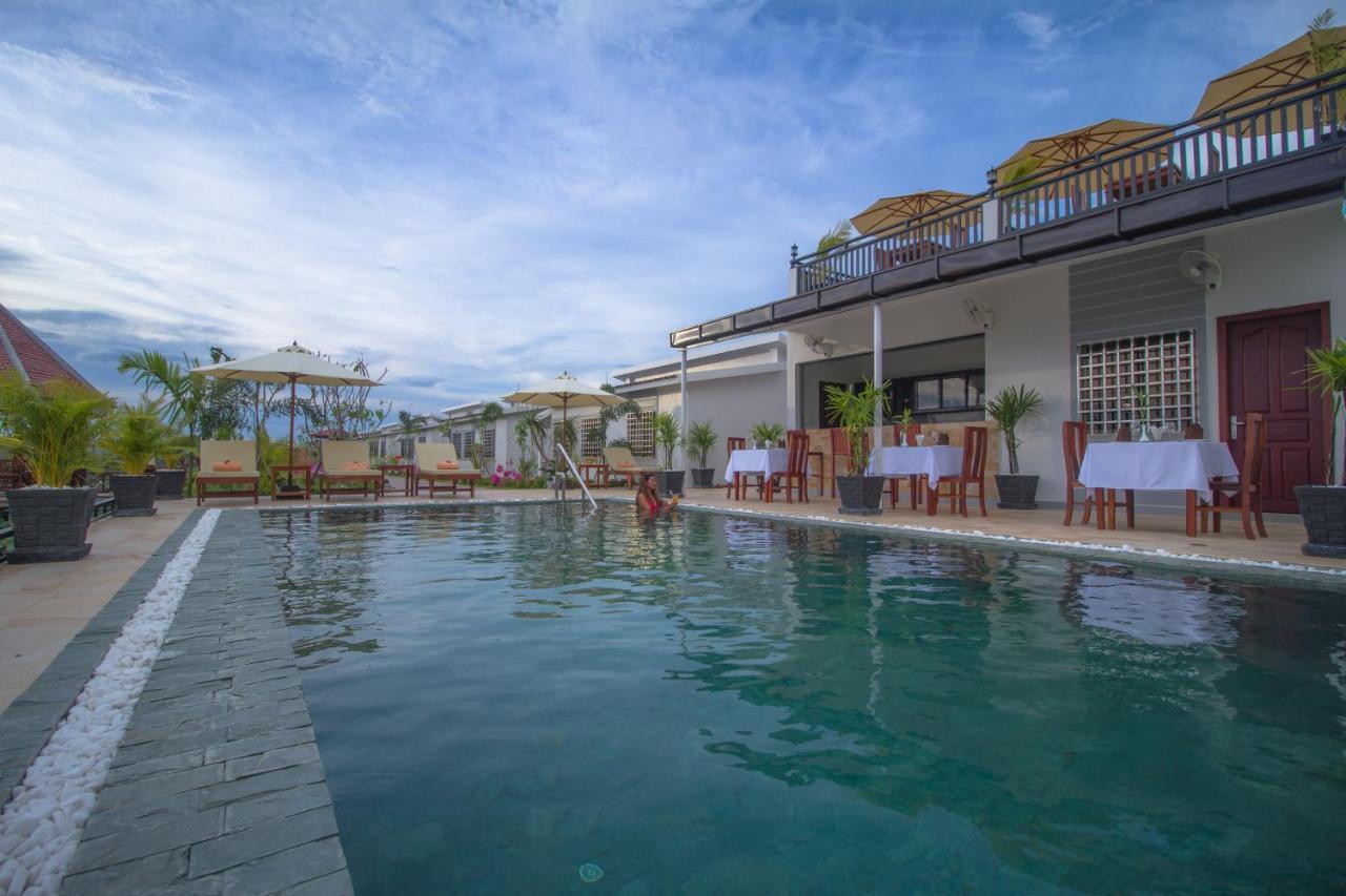 Ry'S Lotus Resort D'Angkor Siem Reap Exterior photo