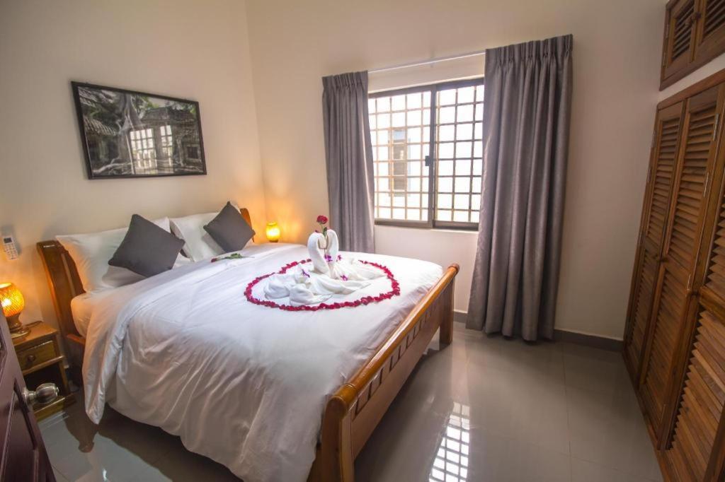 Ry'S Lotus Resort D'Angkor Siem Reap Exterior photo
